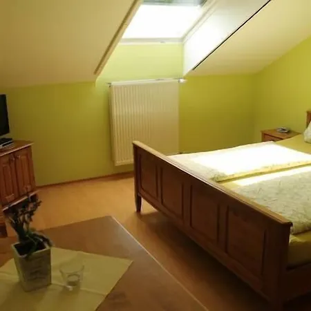 Casa de hóspedes Gaestehaus Am Wasserpark 3*