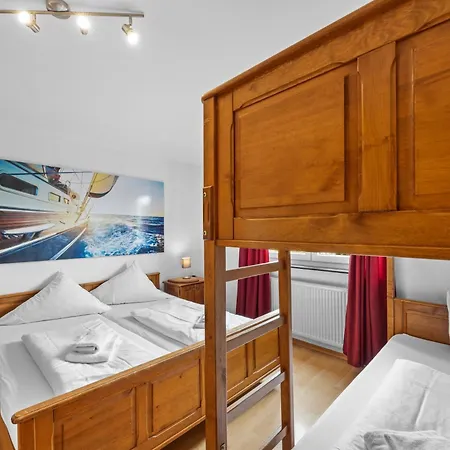 Gaestehaus Am Wasserpark 3*