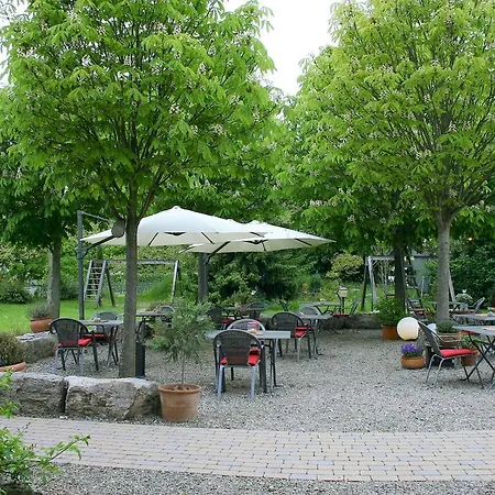 Guest house Gaestehaus Am Wasserpark 3*