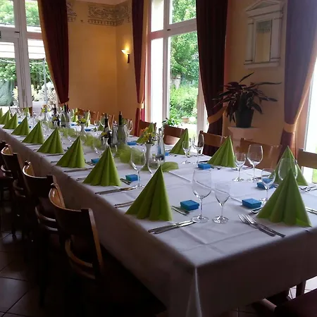 Guest house Gaestehaus Am Wasserpark 3*