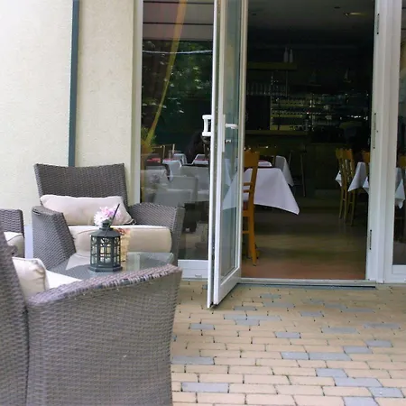 Gaestehaus Am Wasserpark Guest house