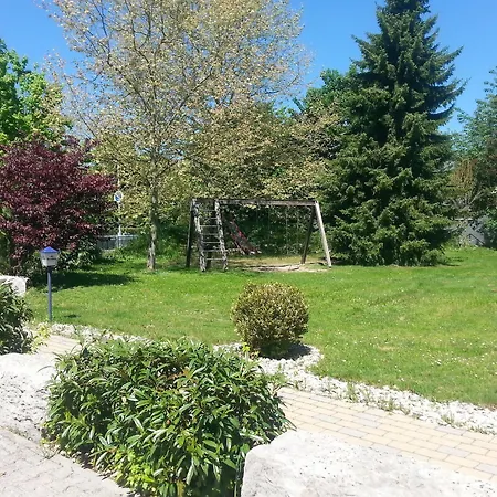 Gaestehaus Am Wasserpark Guest house Rust