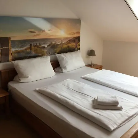 Guest house Gaestehaus Am Wasserpark 3*