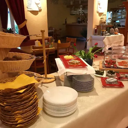Guest house Gaestehaus Am Wasserpark 3*